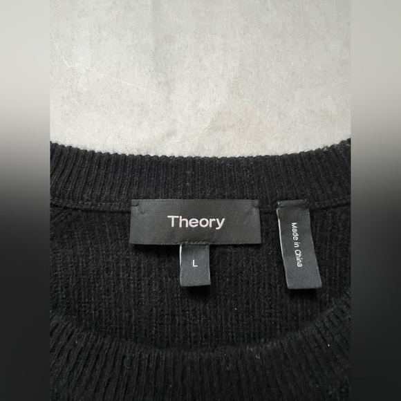 Theory Men’s Enzo Ribbed Black Cashmere Crewneck Pullover Sweater Size Large - Picture 6 of 7